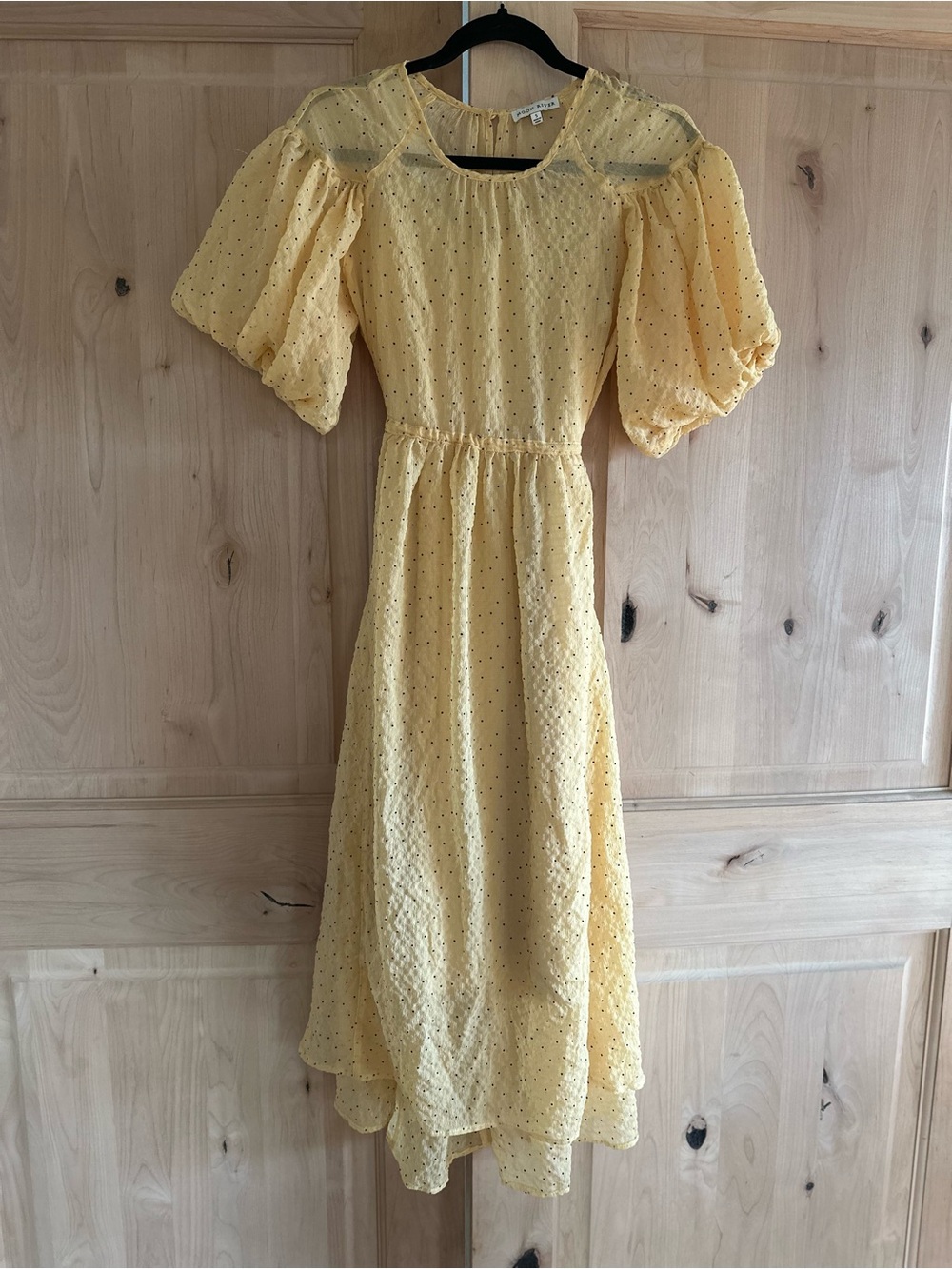 Anthro Moon River Light Yellow Puff-Sleeve Midi Dress